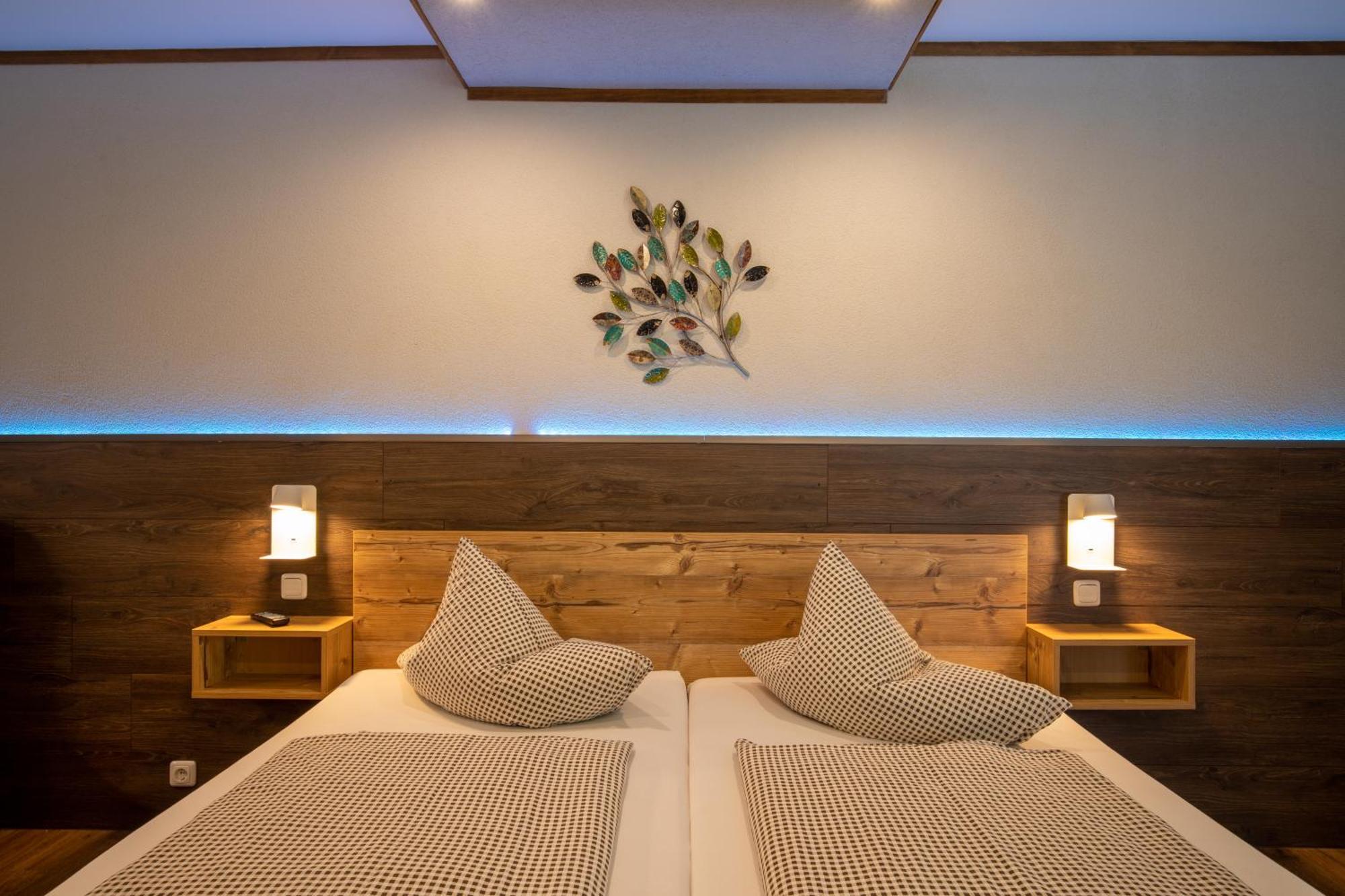 Hotel Tyrol