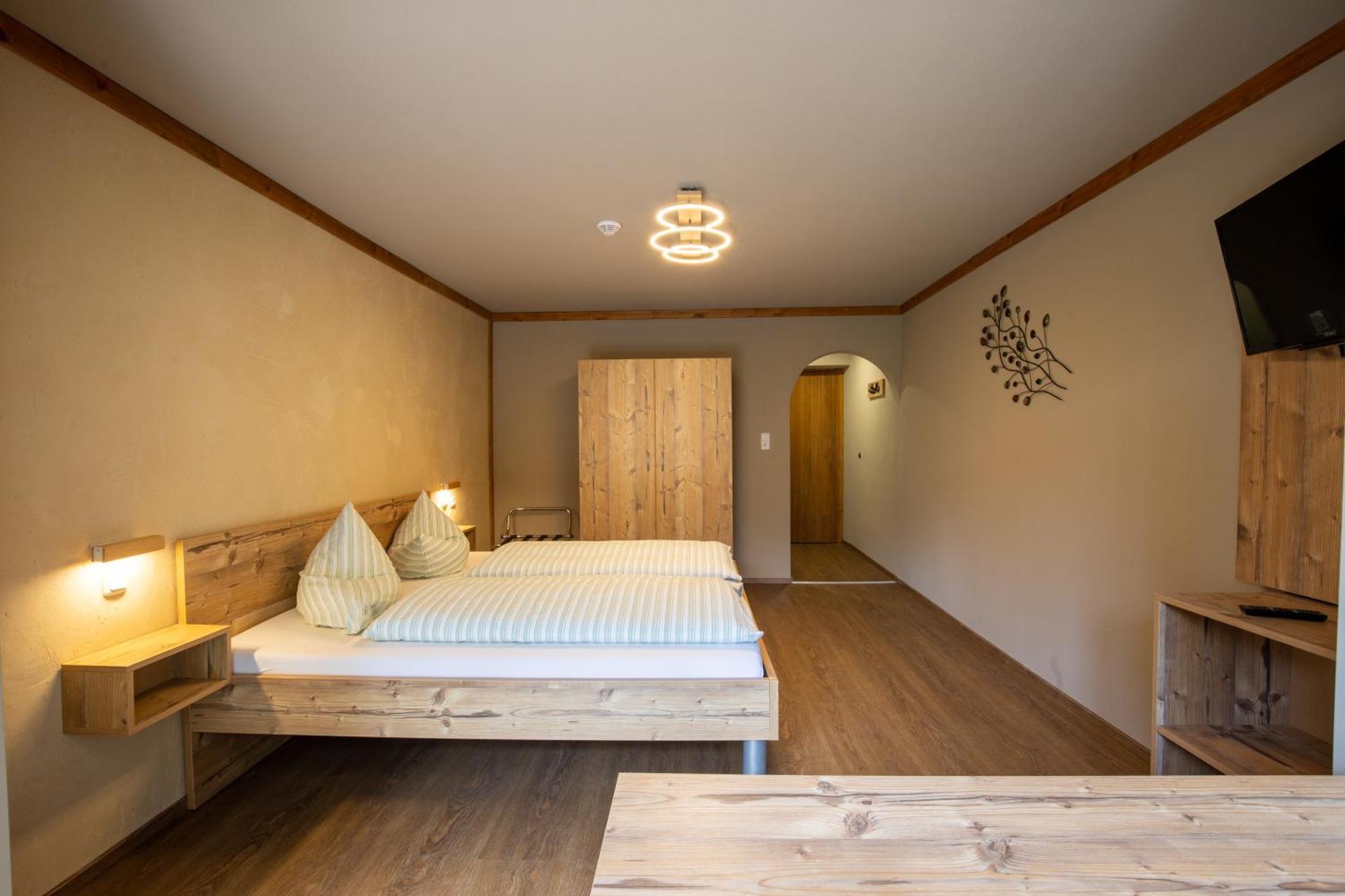 Hotel Tyrol 3*