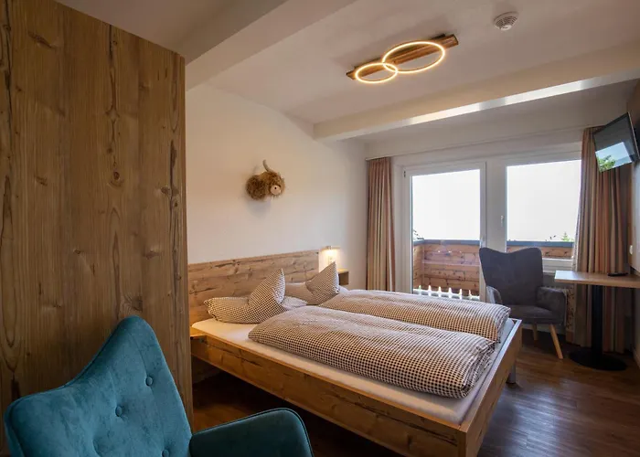 Hotel Pension Tyrol