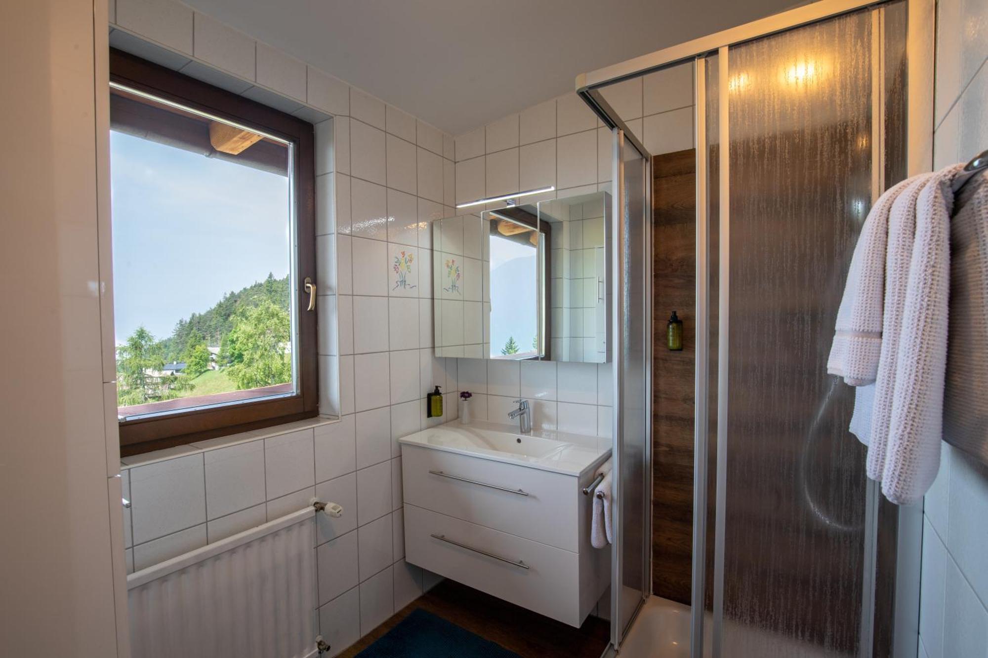 Tyrol Hotel